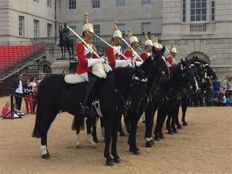 Horse Guards Parade at Whitehall (London) - 2021 All You Need to Know ...