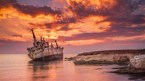 Shipwreck [3840x2160] Boat Wallpaper, Wallpaper Online, Digital Wallpaper, Colorful Wallpaper ...