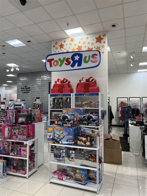 Did you guys know there are toy R us in macy’s, and they have legends ...