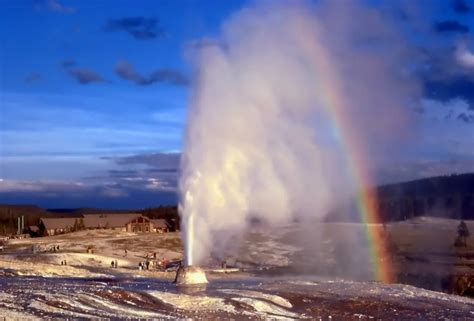 Yellowstone National Park Upper Geyser Basin Trail | Wildland Trails Guide