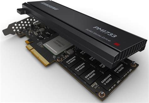 1️⃣ PCI-Express 4.0 SSD mit bis zu 30 TB bei 8000 MB / s