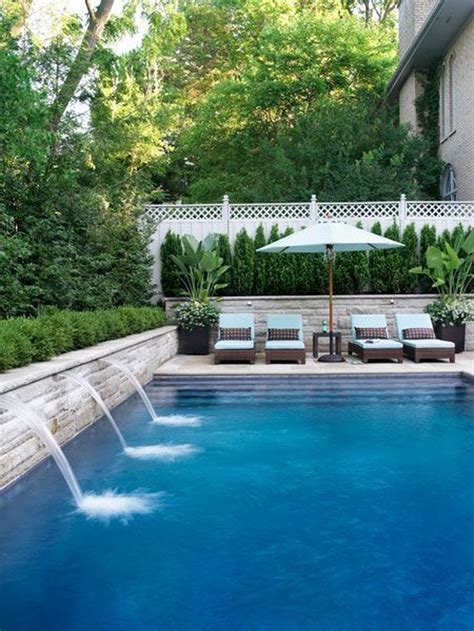 34 Fabulous Backyard Pool Landscaping Ideas You Never Seen Before - HMDCRTN