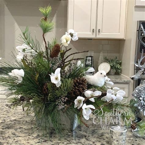 DIY Winter Floral Arrangement (Video) - Southern Charm Wreaths