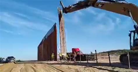 Gov Greg Abbott Shares Video of Border Wall Construction: Texas 'Doesn ...