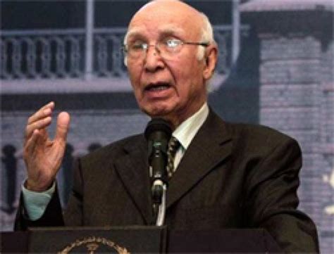 India downplays Sartaj Aziz comments on Kashmir