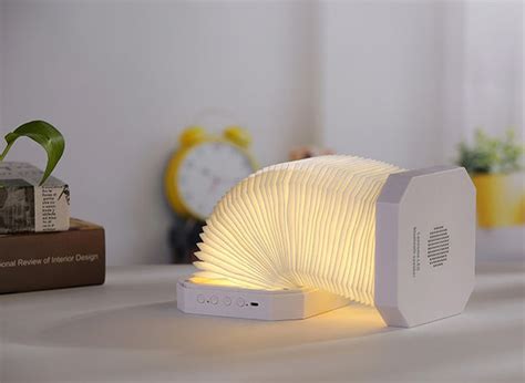 Bluetooth Speaker Lamp That Opens and Closes Just Like an Accordion – GizModern