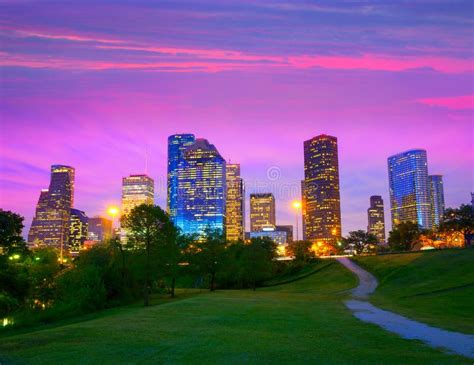 Houston Texas Modern Skyline At Sunset Twilight From Park Stock Image - Image of blue, gloaming ...