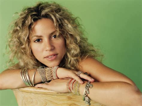 Shakira Pop Star Rock Singer Wallpapers ~ Taste Wallpapers