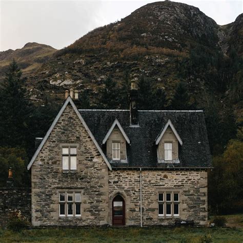 Cozy cabin in the Scottish Highlands | Scottish homes, European cottage, Scottish cottages