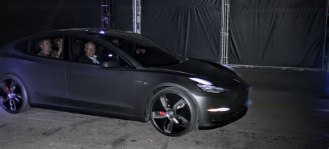 Black Matte Tesla Model 3 Spy Video, + Stolen Tesla Joke | CleanTechnica