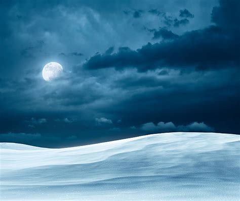 Night Sky Moon Stock Photos, Pictures & Royalty-Free Images - iStock