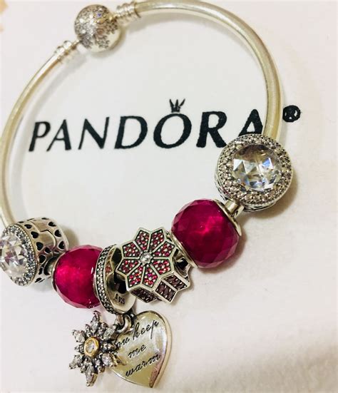 Christmas bracelet | Christmas bracelet, Pandora charm bracelet ...