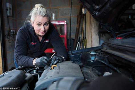 A Female Mechanic Is Hoping To Inspire Girls To Get Into The Traditionally All-Male World Of ...