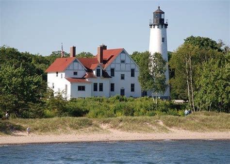 Point Iroquois Lighthouse - Sault Ste Marie CVB