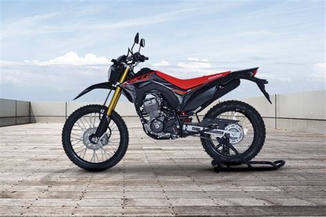 Honda CRF150L 2024 Price, Review, Specifications & Juli Promos - Zigwheels Indonesia