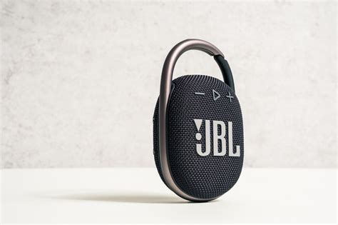 JBL Clip 4 Review | Tested by GearLab