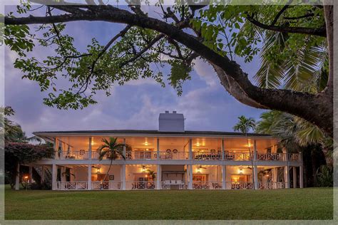 Three Bees Villa on Harbour Island in North Eleuthera