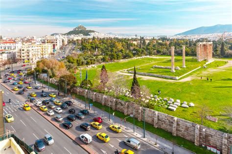 Temple of Olympian Zeus & Arch of Hadrian - Why Athens