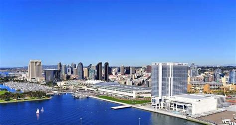 Hilton San Diego Bayfront, San Diego, CA - California Beaches