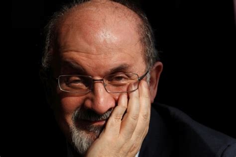 Salman Rushdie Has Lost Sight in One Eye After Attack – Pulptastic