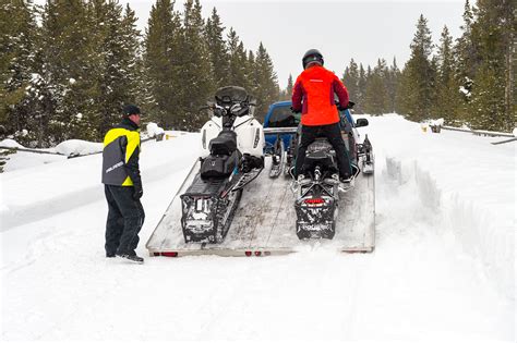 Snowmobile Trailers Buying Tips / Intrepid Snowmobiler