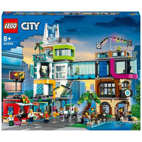 LEGO City 60380 Stadscentrum Set | Smyths Toys Nederland