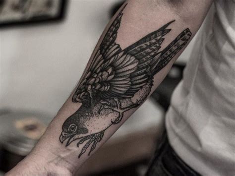 Why You Should Not Go To Bird Tattoo Arm Guy | Bird Tattoo Arm Guy ...