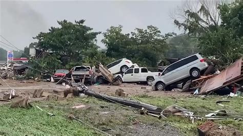 Tennessee floods: Ten dead and dozens missing after record rain in ...