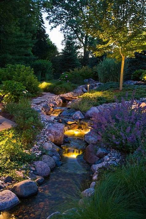 Garden lighting design ideas – how to emphasizes individual elements