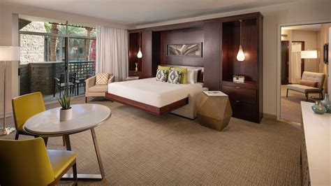 Hotel Suites in Scottsdale AZ | Hyatt Regency Scottsdale Resort and Spa