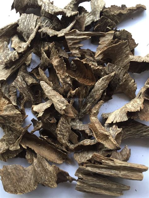 Vietnam agarwood chips oud chips - High quality - OUD WOOD AGARWOOD KINAM