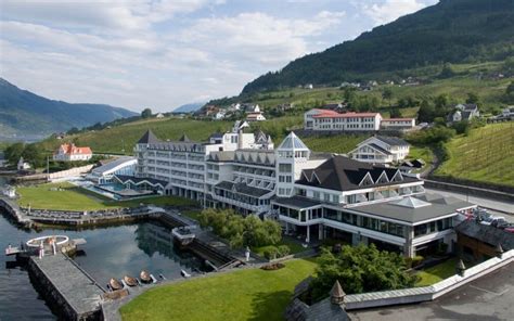 Ullensvang Hotel - 4 Stars in Lofthus, Norway | Travel Department