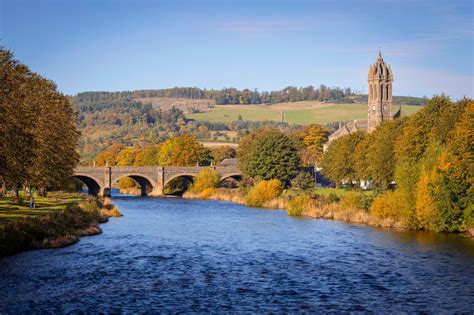 Peebles - Things to Do & Accommodation | VisitScotland