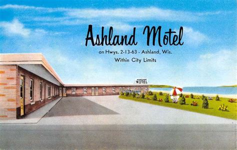 Ashland Wisconsin Motel Street View Vintage Postcard K49254 - Mary L. Martin Ltd. Postcards