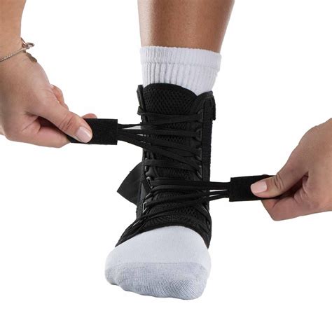 DonJoy Performance Bionic Speed-Wrap Ankle Brace with Straps & Laces