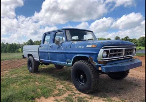 RARE CREW CAB SHORT BED 4X4 v8 Manual - Classic Ford F-250 1971 for sale