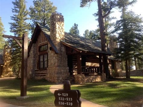 The cabins of Bryce Canyon Lodge - Picture of The Lodge at Bryce Canyon ...