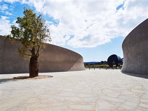 In vino veritas: Pt. Leo Estate Cellar Door and Sculpture Park ...