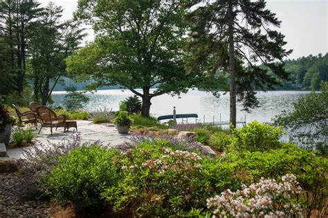 lakeside gardening - Google Search | Landscape architecture, Lake retreat, Landscape