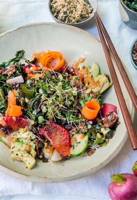 Seaweed Salad with Wakame, Applewood Smoked Dulse, and Nori - WILD GREENS & SARDINES