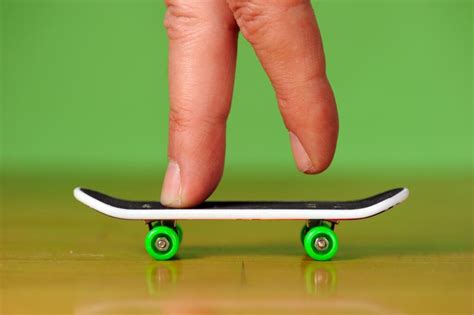 What Is The Easiest Trick To Do On A Fingerboard? - G For Games