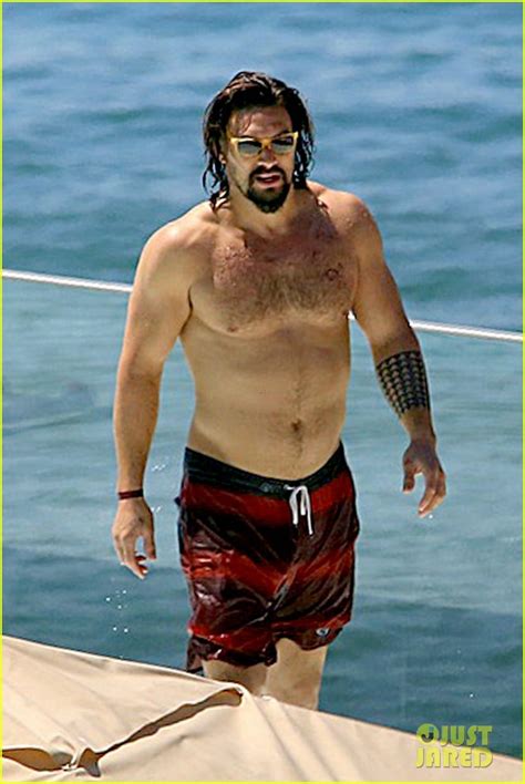 Game of Thrones' Jason Momoa Shows Off His Shirtless Aquaman Body!: Photo 3258195 | Jason Momoa ...