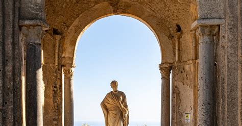 Statue at Villa Cimbrone, Italy · Free Stock Photo