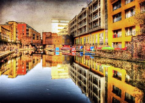 Camden Town Canal HDR | Regent's Canal is a canal across an … | Flickr