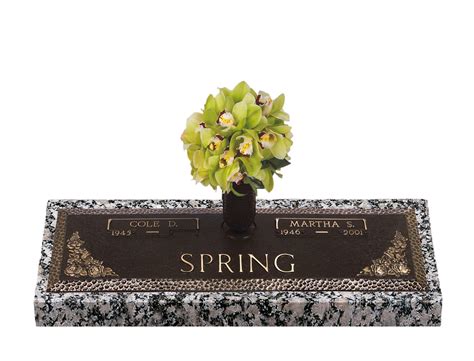 Garden of Life Floral Bouquet Companion Bronze Grave Marker With Vase