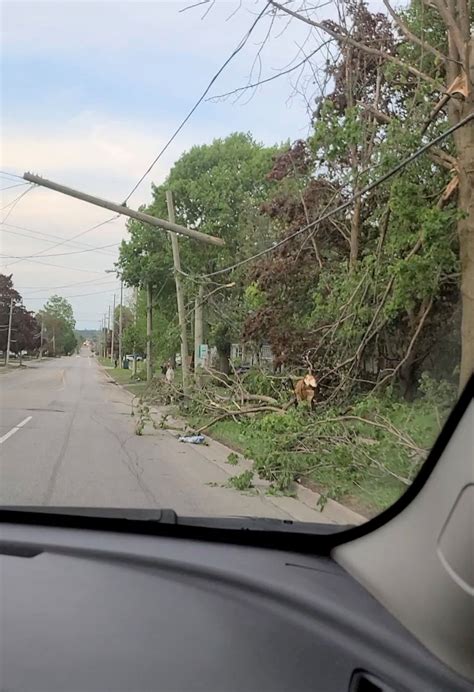 Storms kill at least 8 in Canada, leave half a million without power ...