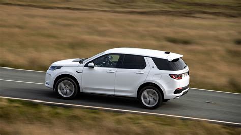 2020 Land Rover Discovery Sport hybrid review | CAR Magazine