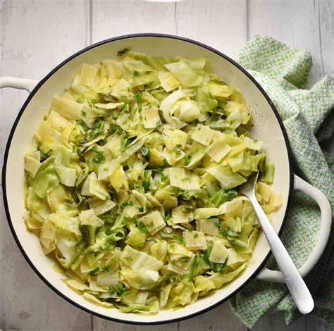 Polish Pasta with Cabbage Recipe (Lazanki z Kapusta) - Everyday Healthy Recipes