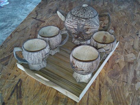 Coconut Shell Crafts From West Java: Coconuts Shell art from West Java