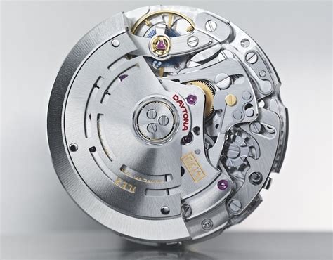 How Manually Wound Watch Movements Compare To Their Automatic Counterparts | aBlogtoWatch